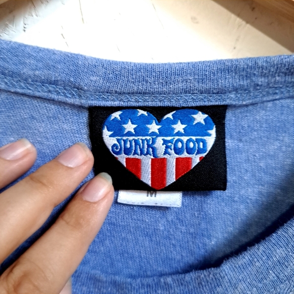 Junk food clothing | Blue Graphic Tee -snoopy Goin' Back to Cali - Picture 7 of 10